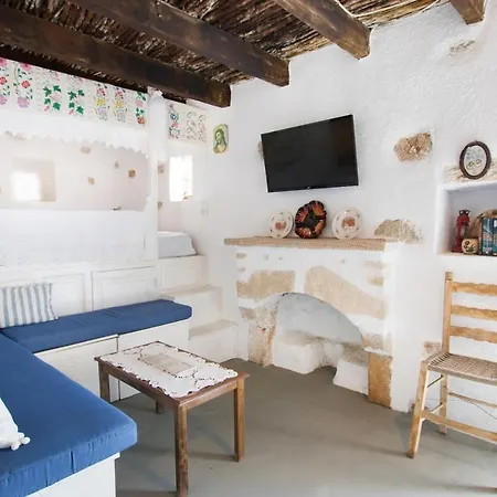 Prázdninový dům Vatha Traditional With A View *