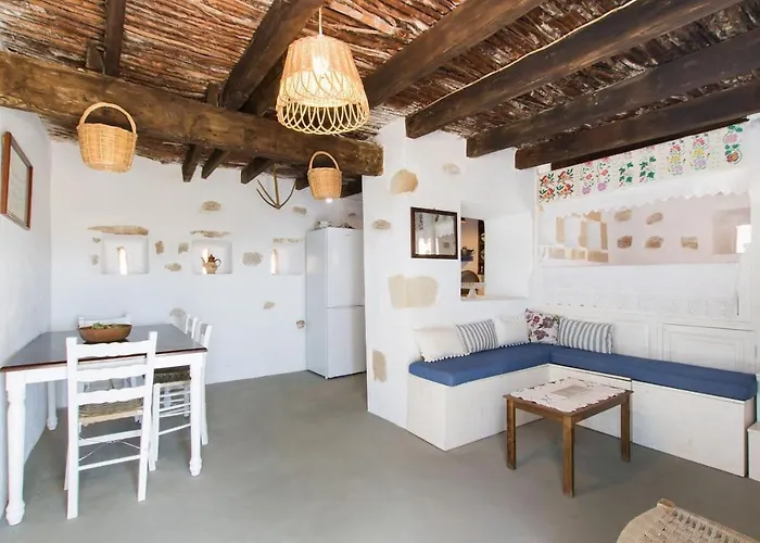 別荘 Vatha Traditional With A View *