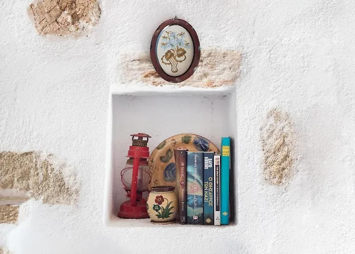 Vatha Traditional With A View * Menetaí