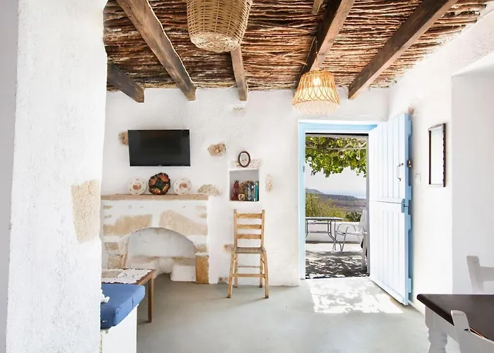 Vatha Traditional With A View 別荘 *